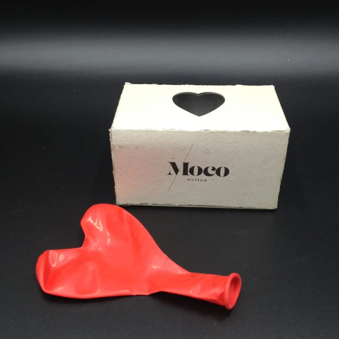 Banksy "One Red Baloon" Moco Museum - immagine 9