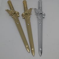 Penna a forma di spada